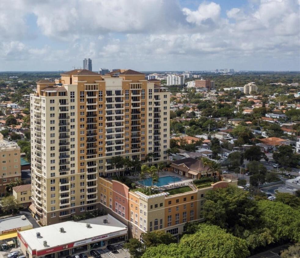 3232 Coral #1601, Miami FL 33145