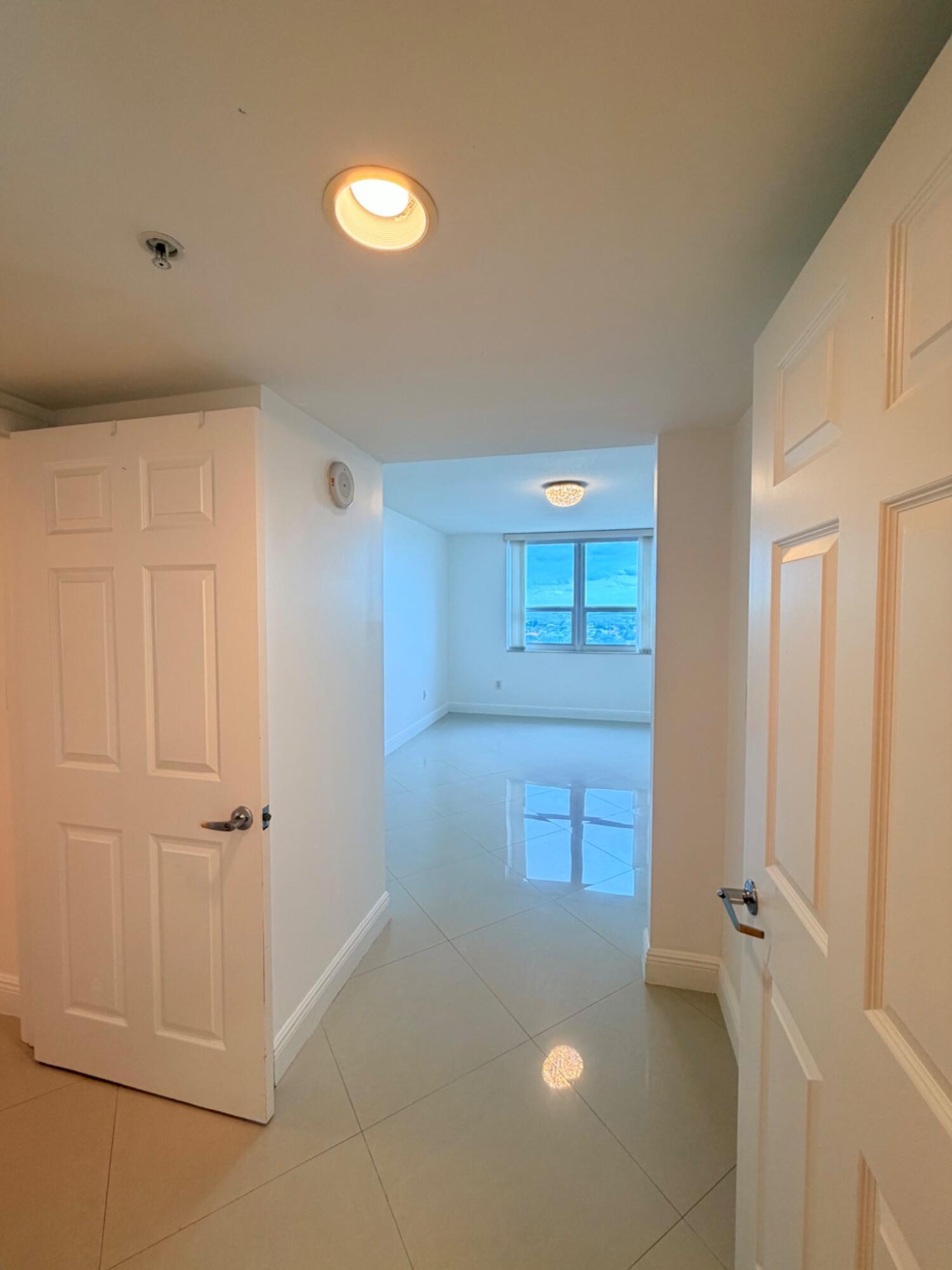 3232 Coral #1601, Miami FL 33145