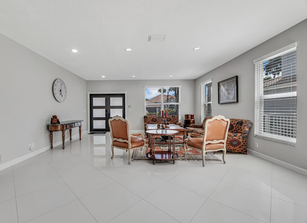 19491 Black Olive, Boca Raton FL 33498