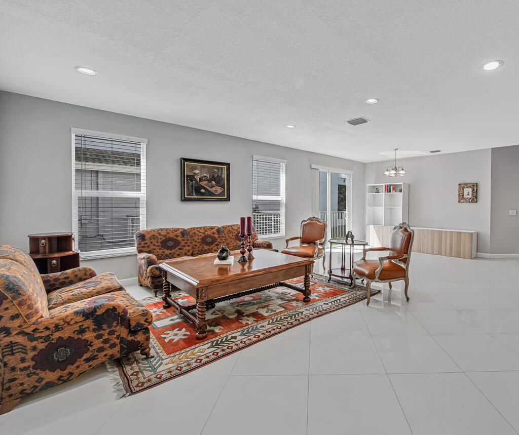 19491 Black Olive, Boca Raton FL 33498