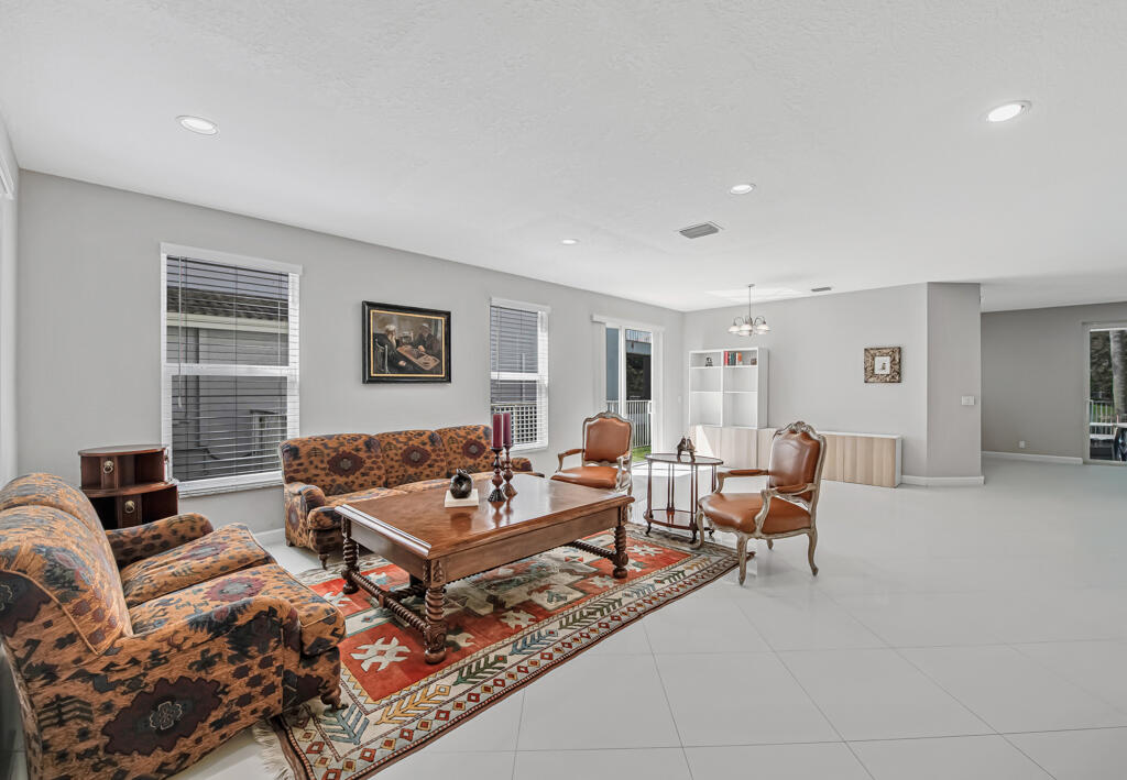 19491 Black Olive, Boca Raton FL 33498