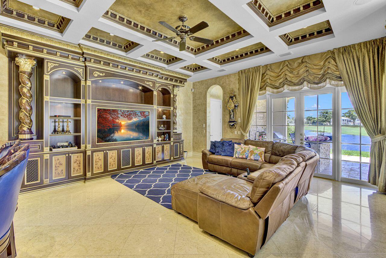 17730 Scarsdale, Boca Raton FL 33496