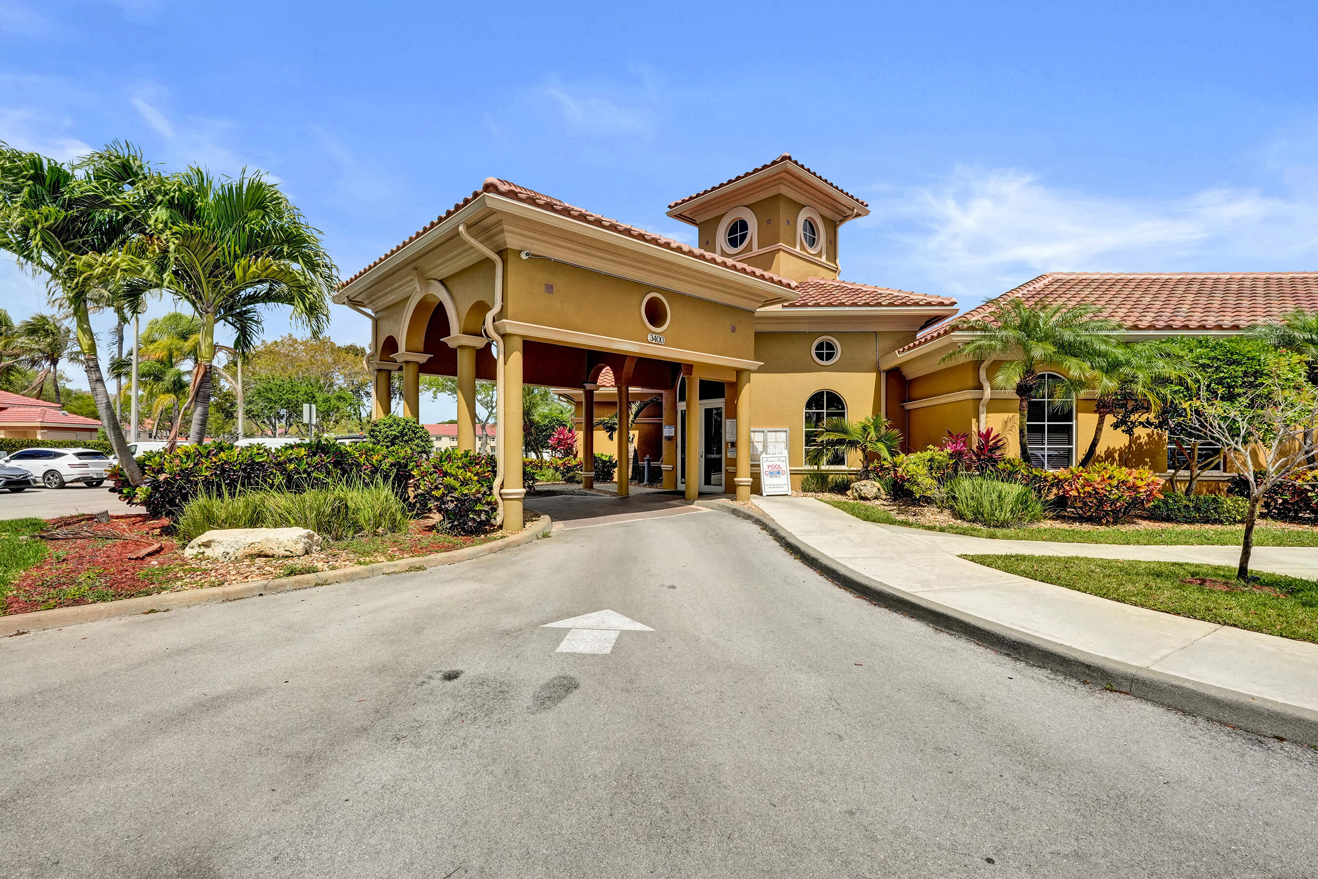 6591 Traveler, West Palm Beach FL 33411