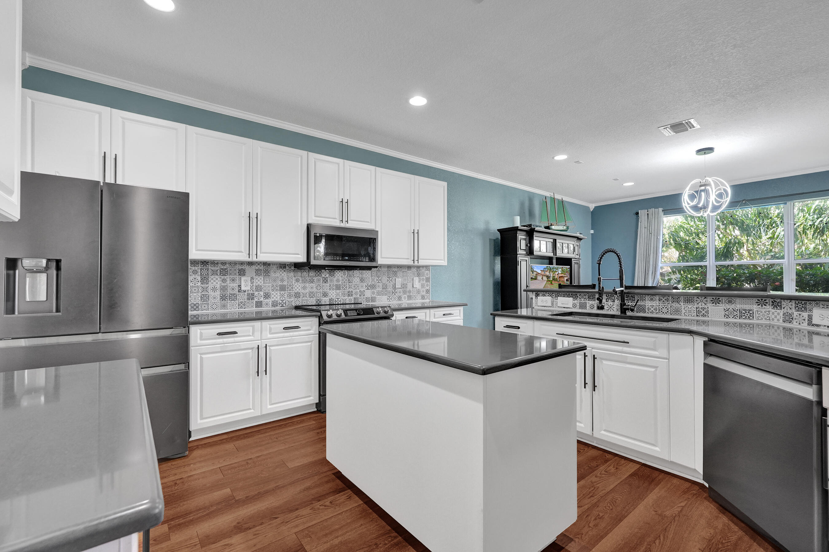 6591 Traveler, West Palm Beach FL 33411
