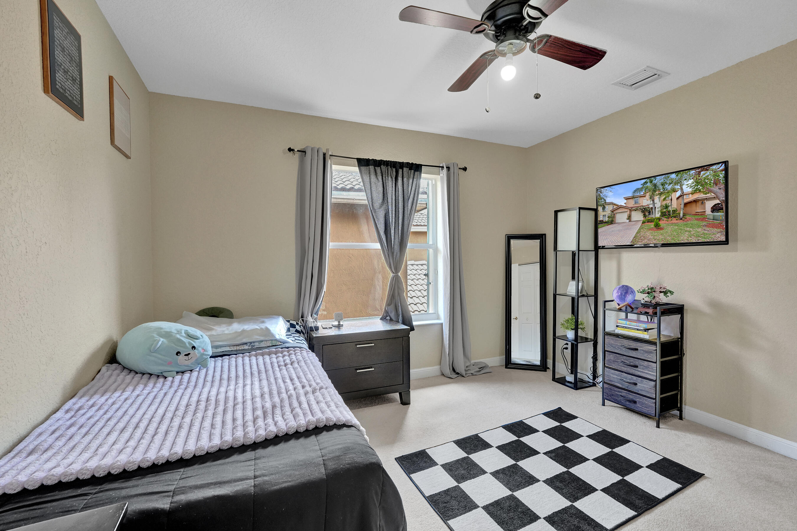 6591 Traveler, West Palm Beach FL 33411