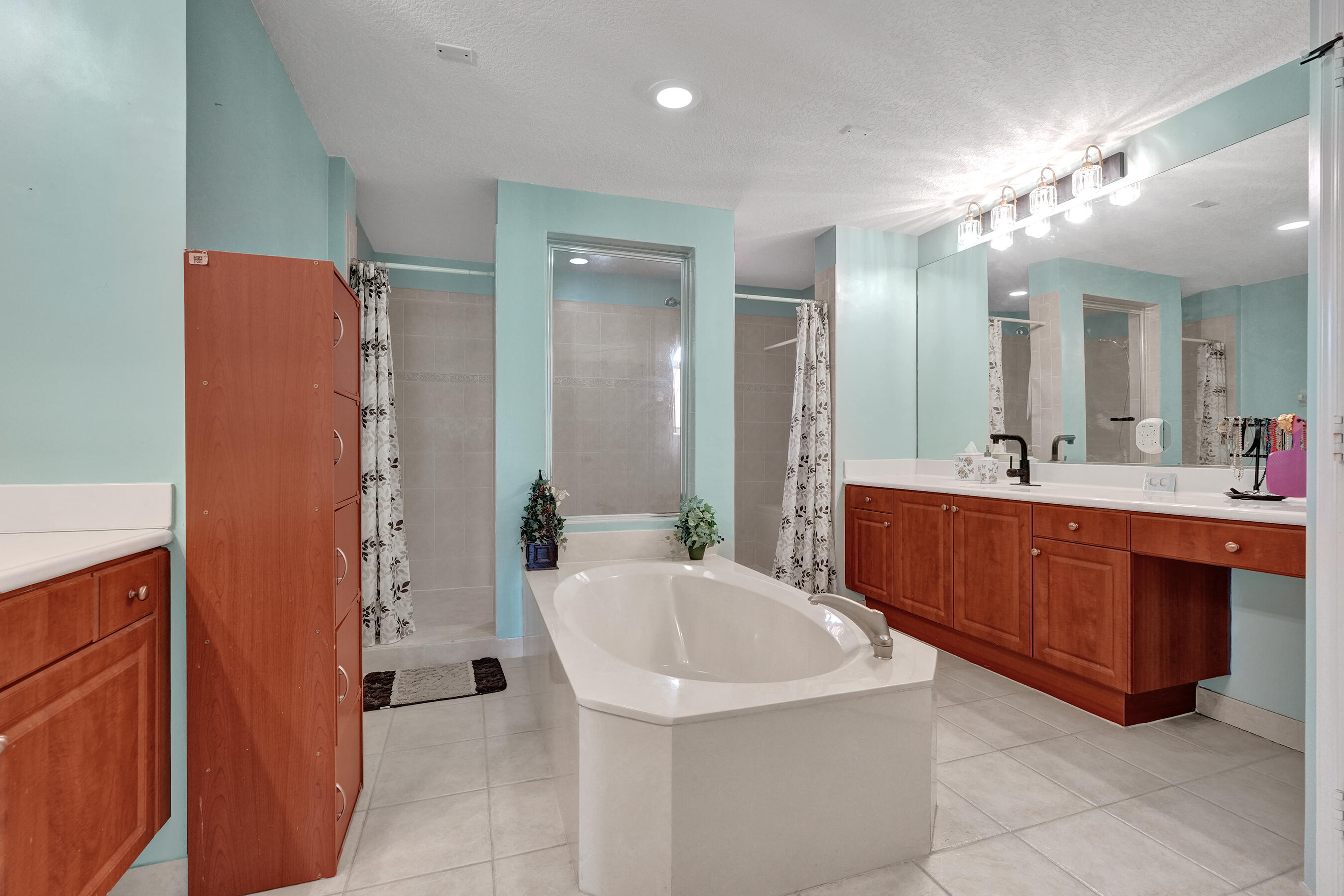 6591 Traveler, West Palm Beach FL 33411