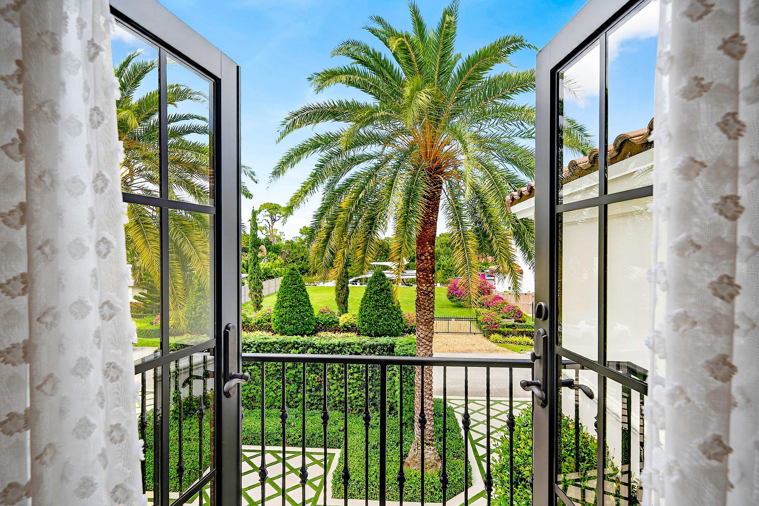 520 NE Waterway, Boca Raton FL 33432