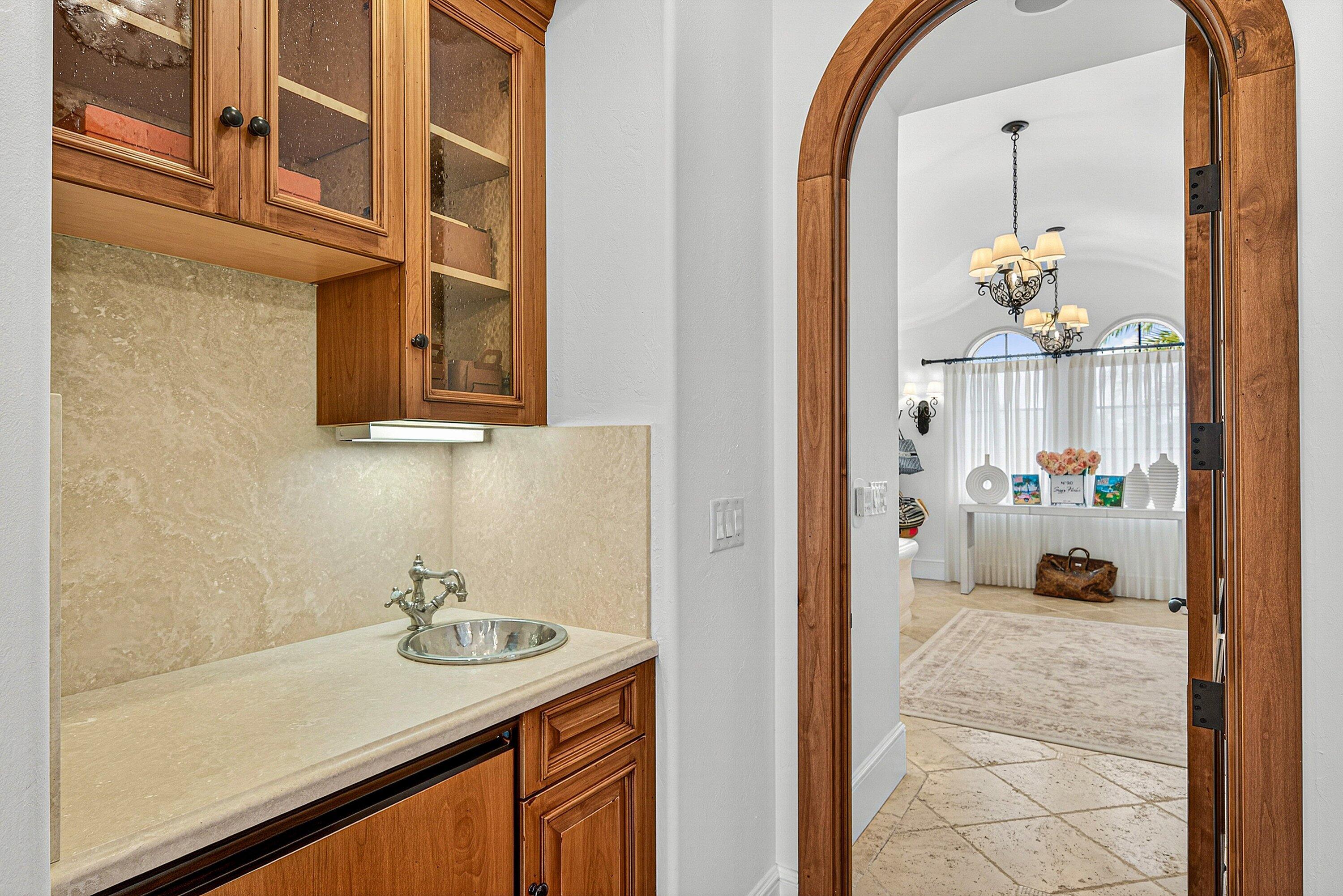 520 NE Waterway, Boca Raton FL 33432