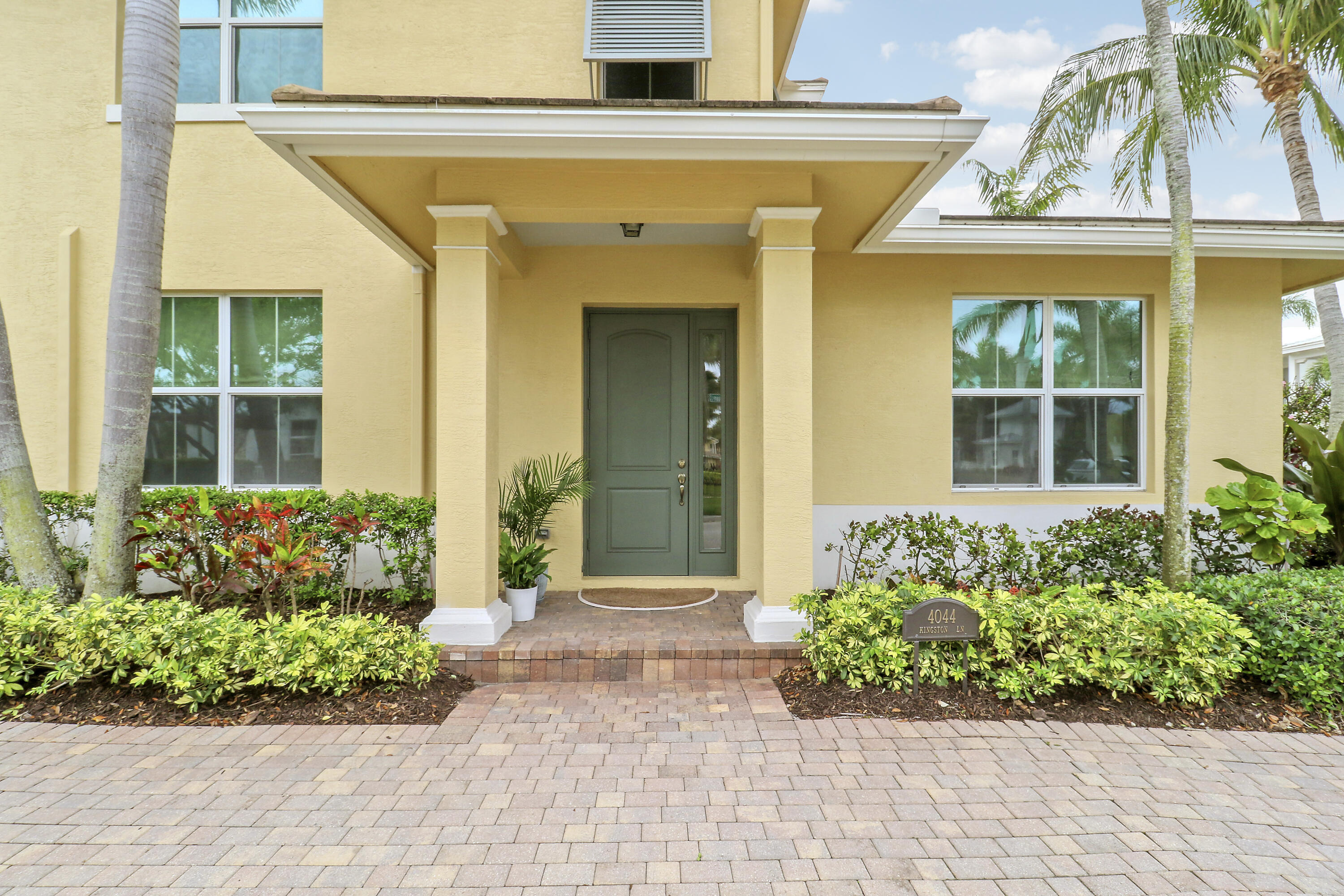4044 Kingston, Palm Beach Gardens FL 33418