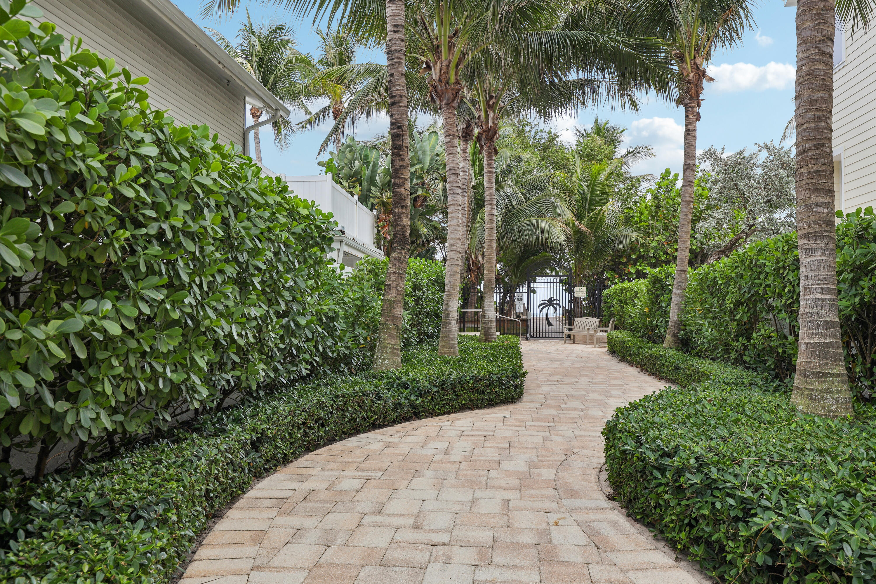 3406 Robbins, Pompano Beach FL 33062