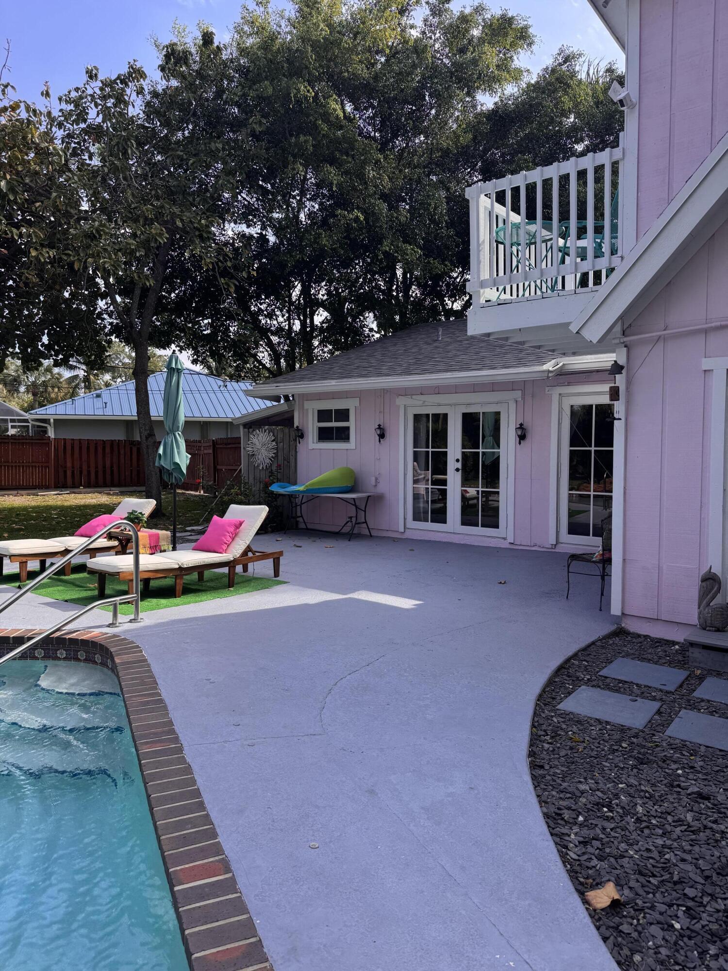 1256 Palmetto, Haverhill FL 33417