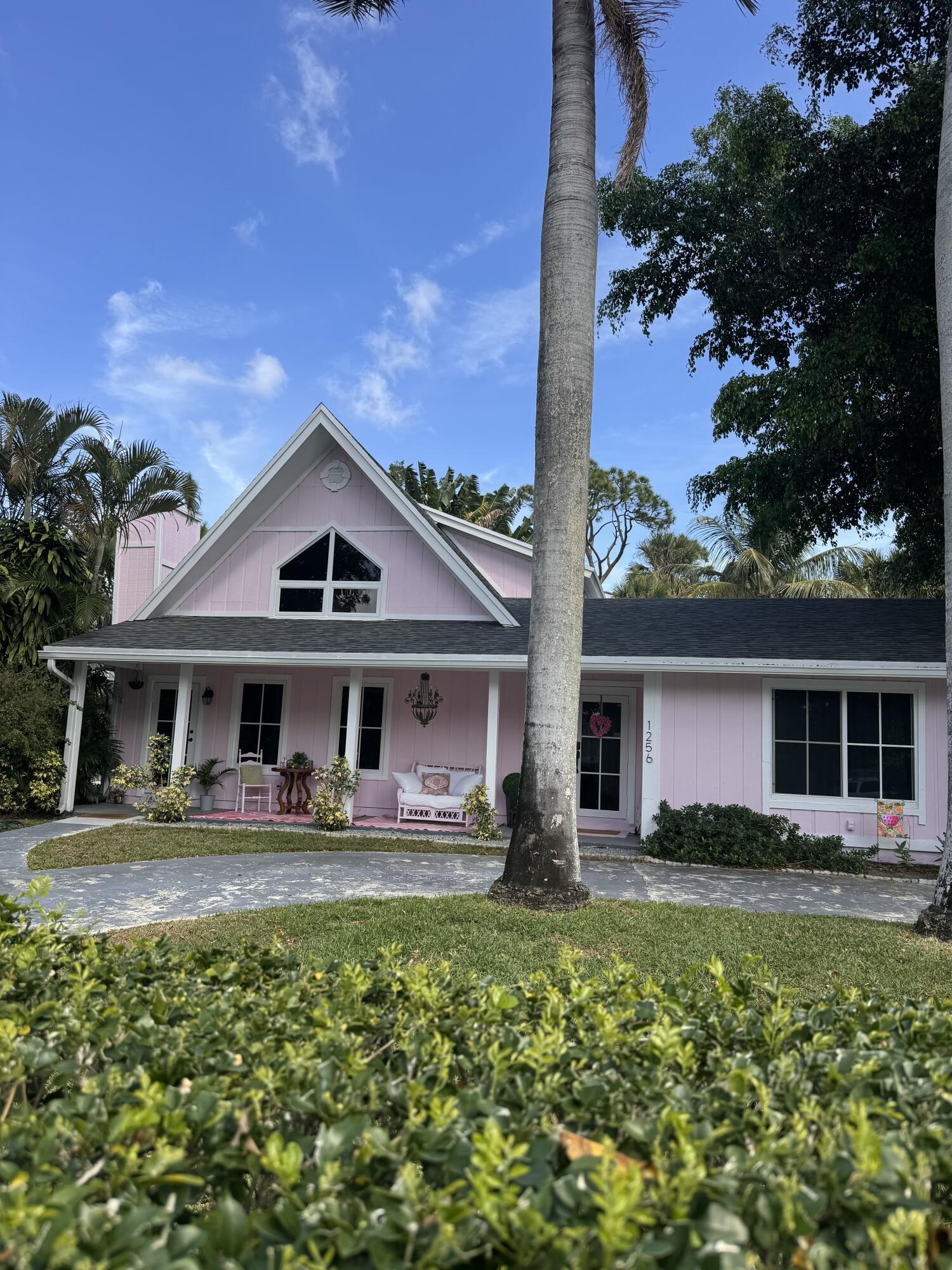 1256 Palmetto, Haverhill FL 33417