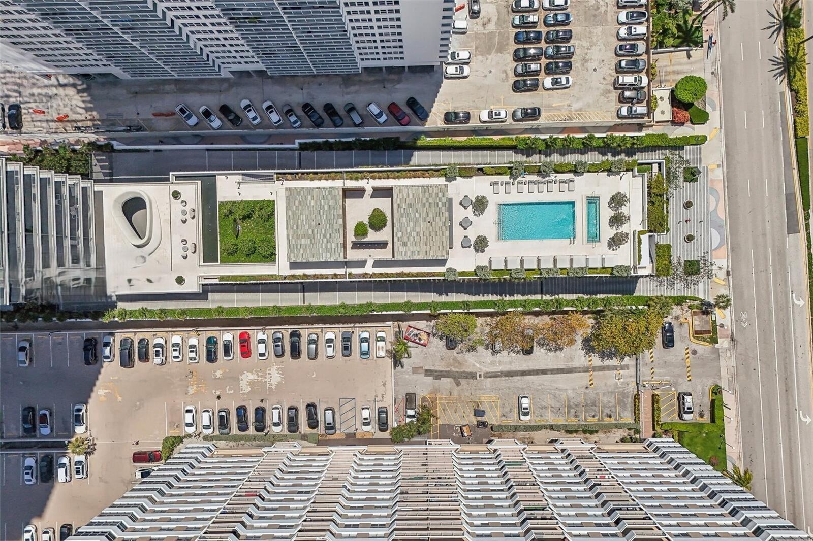 2000 S Ocean #5a, Hallandale Beach FL 33009
