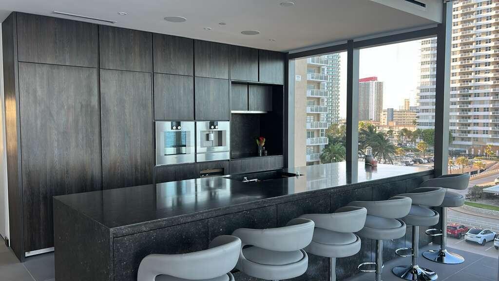 2000 S Ocean #5a, Hallandale Beach FL 33009
