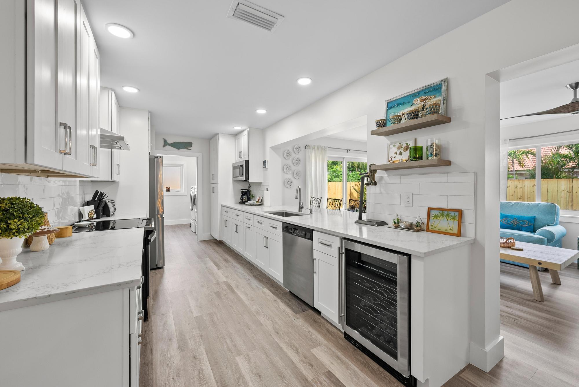 517 Gulf, North Palm Beach FL 33408