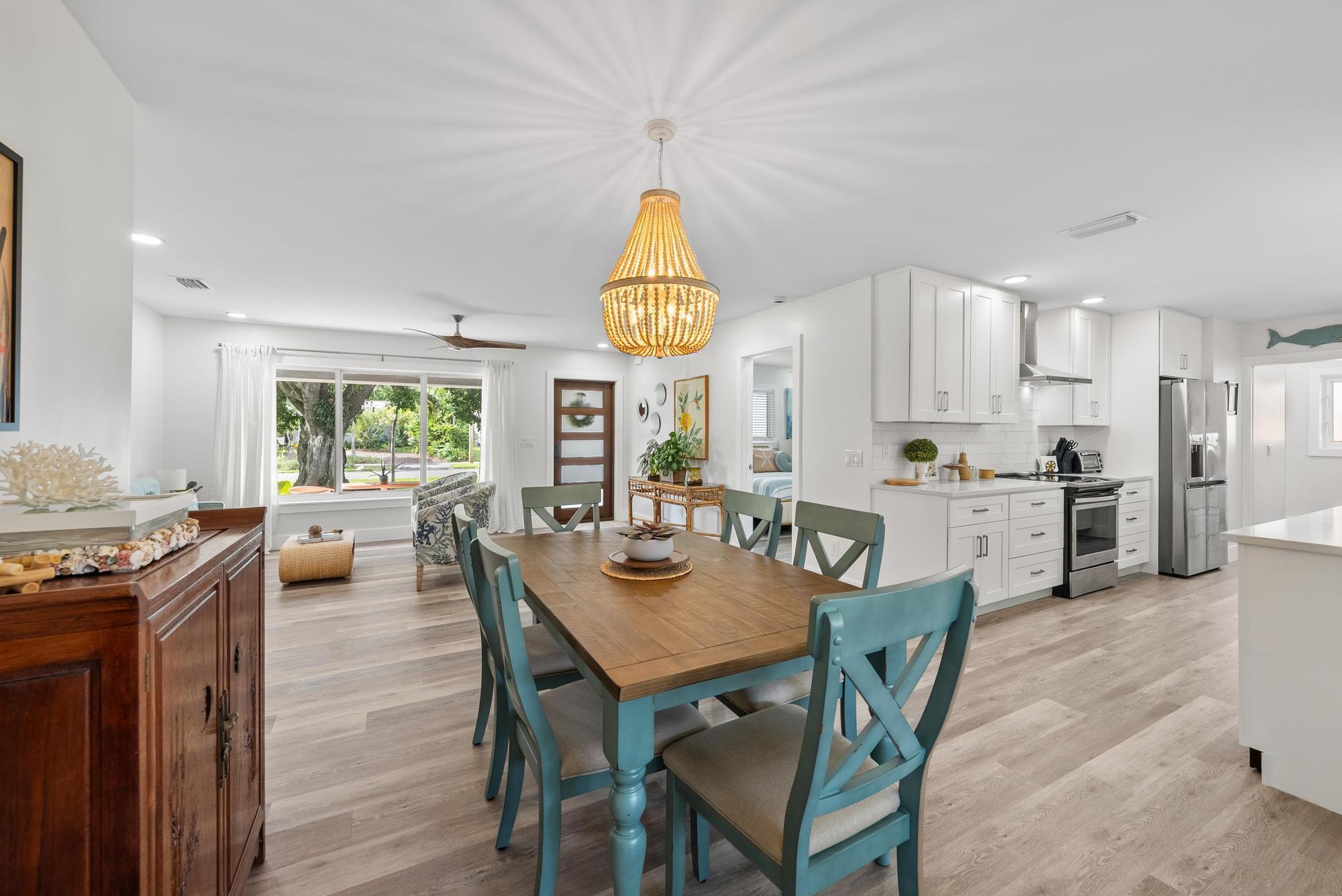 517 Gulf, North Palm Beach FL 33408