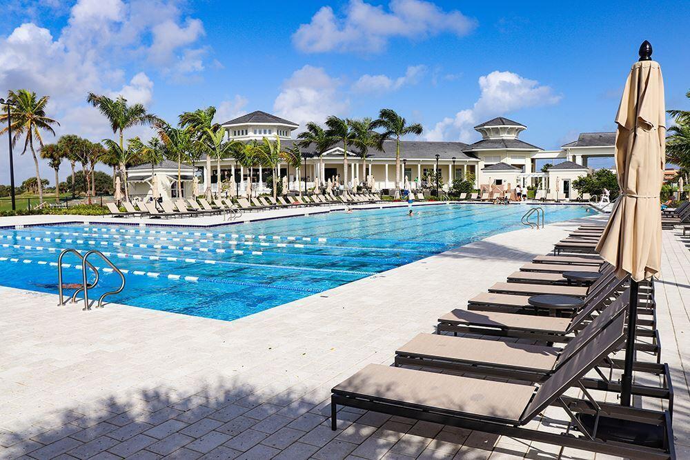 517 Gulf, North Palm Beach FL 33408