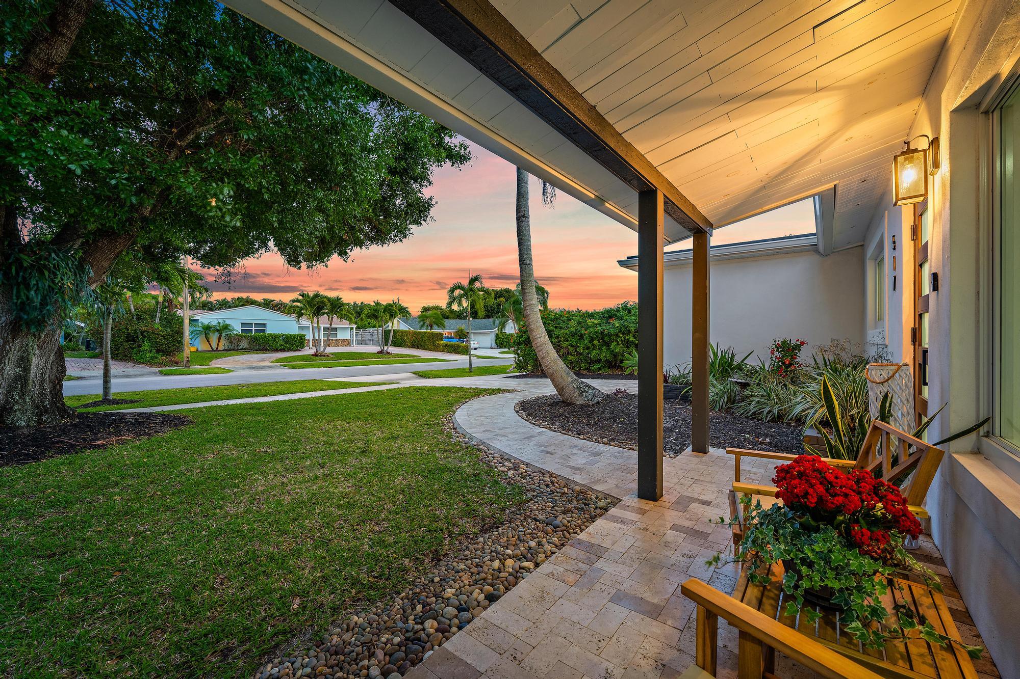 517 Gulf, North Palm Beach FL 33408