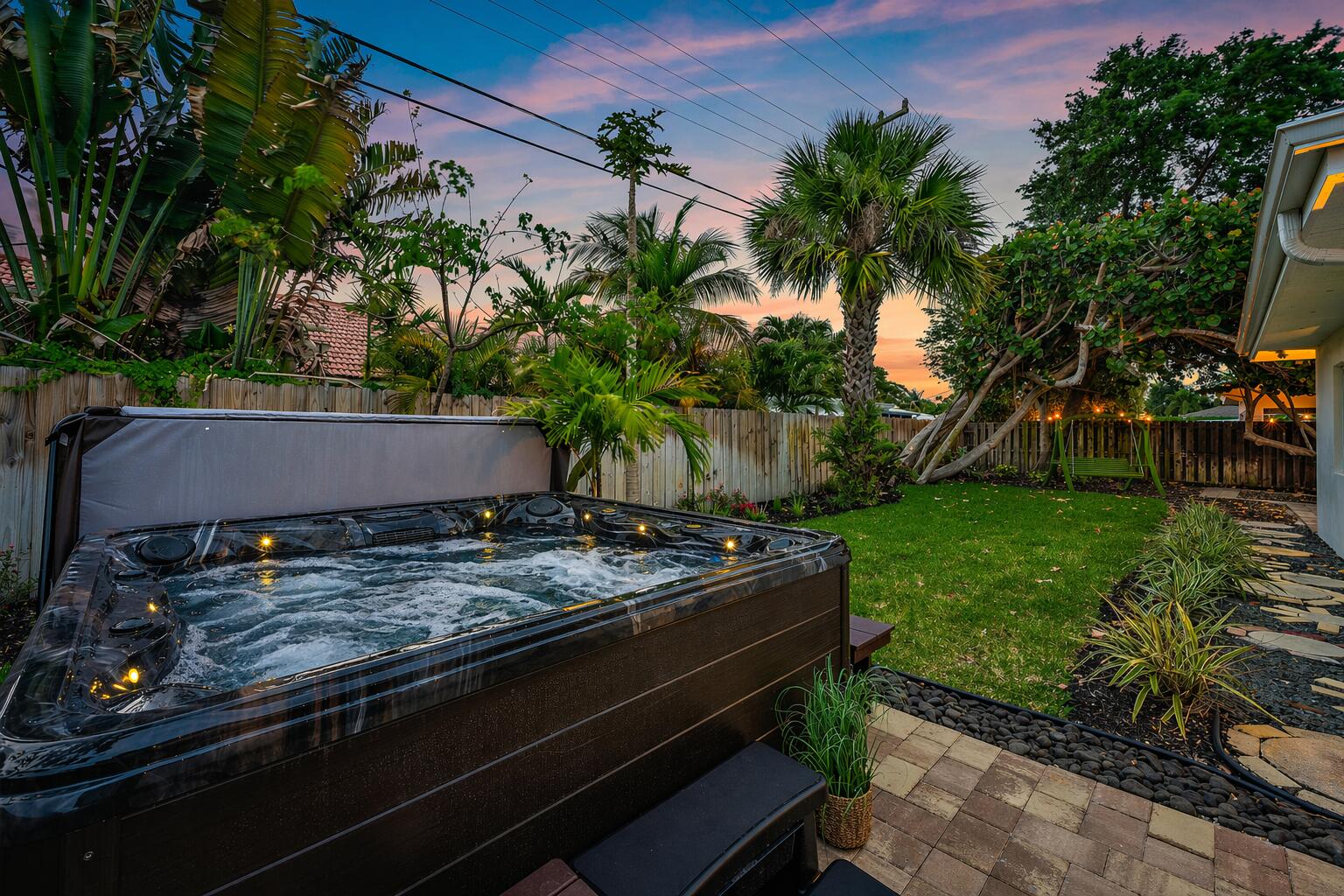517 Gulf, North Palm Beach FL 33408