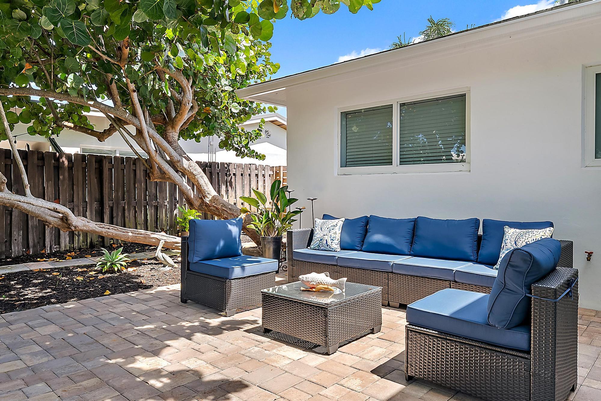 517 Gulf, North Palm Beach FL 33408
