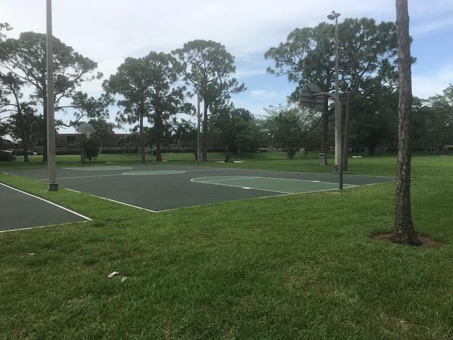 2403 24th, Palm Beach Gardens FL 33418