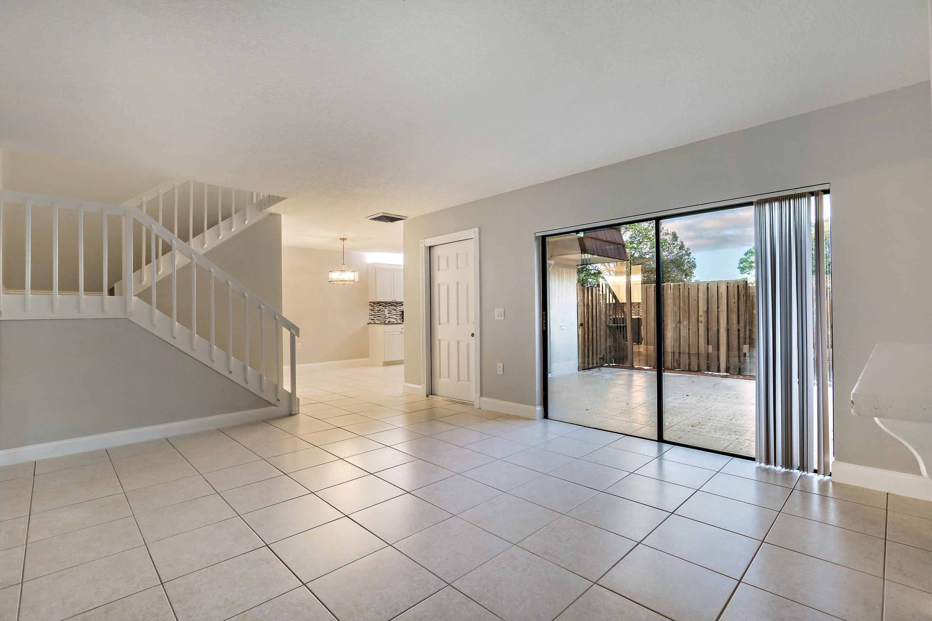 2403 24th, Palm Beach Gardens FL 33418
