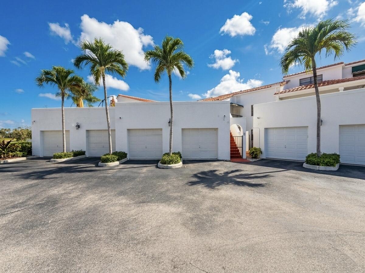 6654 Villa Sonrisa #421, Boca Raton FL 33433
