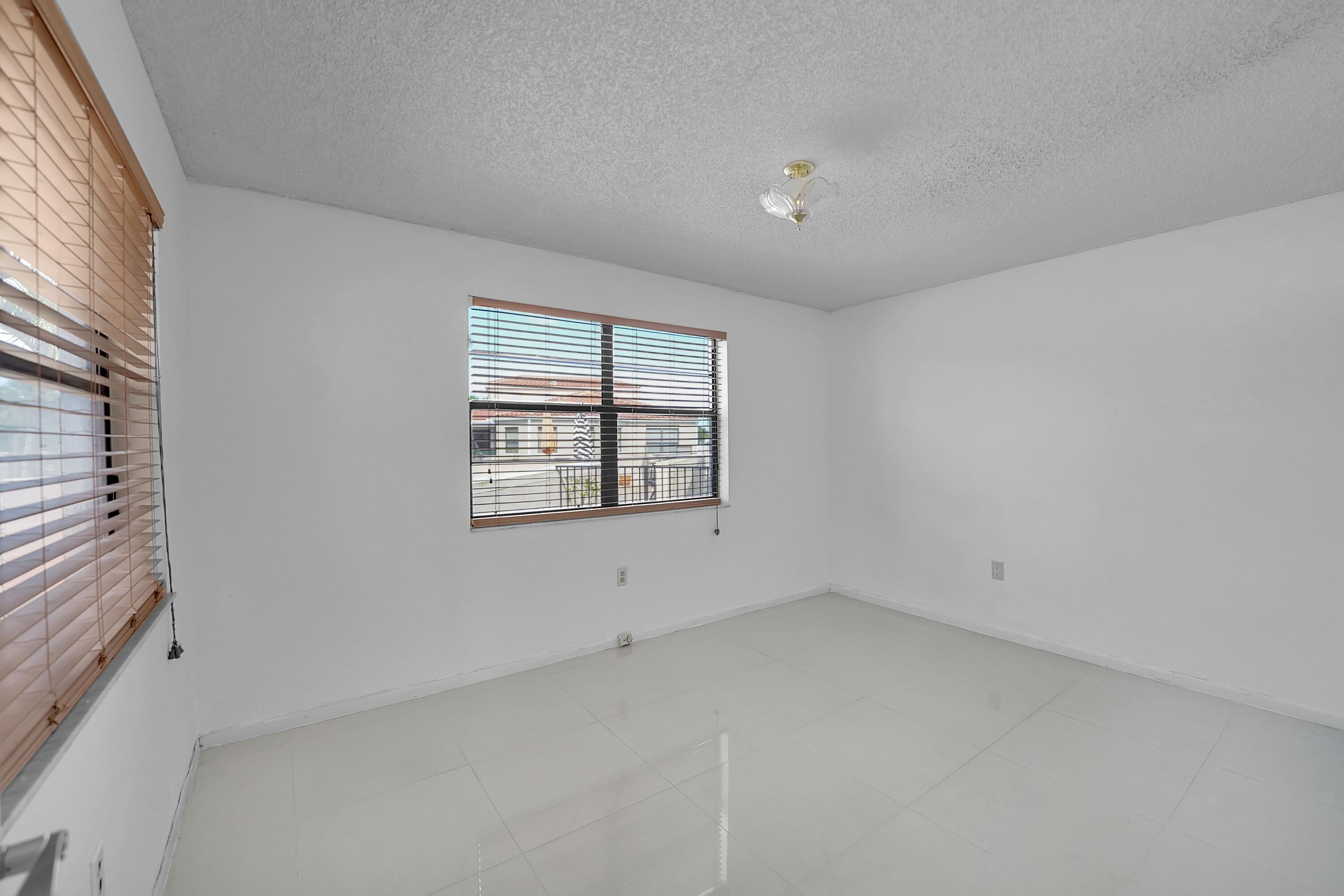 6654 Villa Sonrisa #421, Boca Raton FL 33433