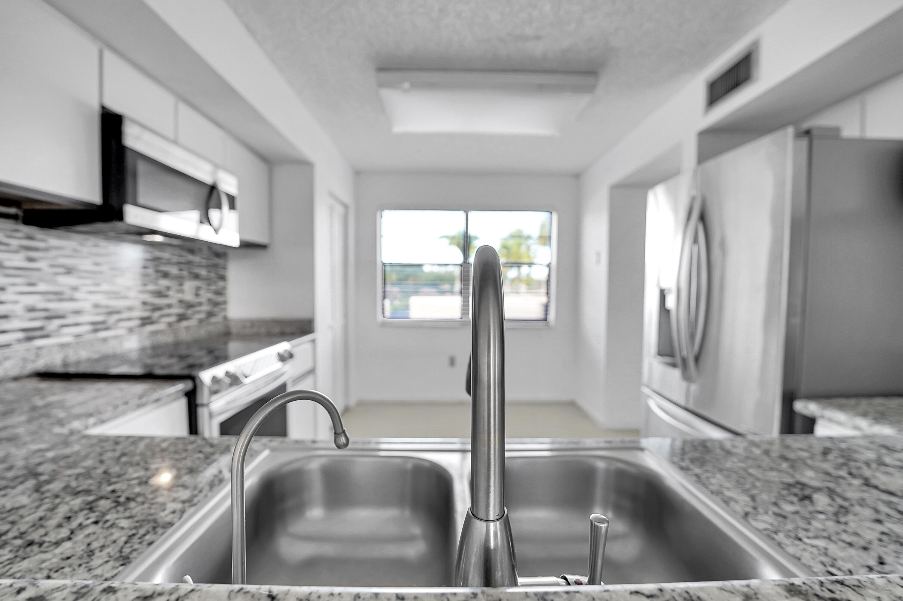 6654 Villa Sonrisa #421, Boca Raton FL 33433