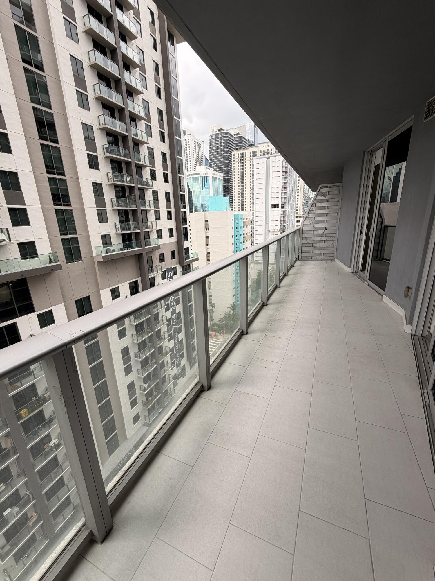1010 SW 2nd #1107, Miami FL 33130