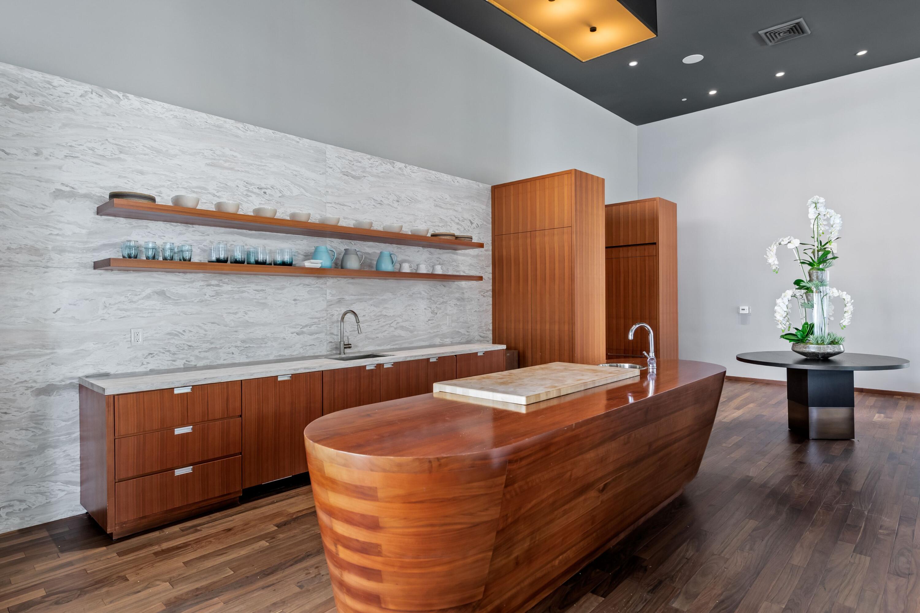 1300 Brickell Bay #1005, Miami FL 33131