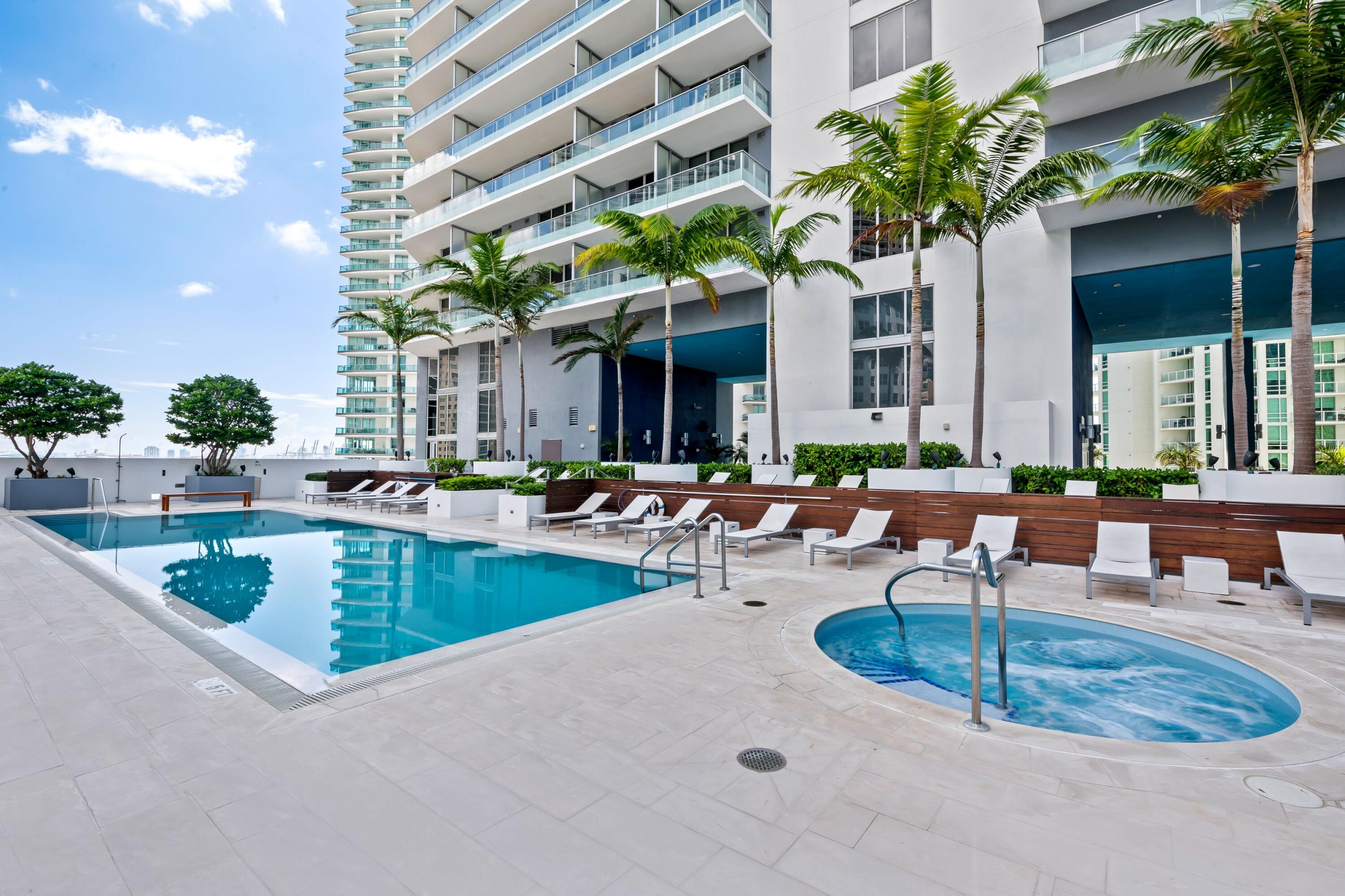 1300 Brickell Bay #1005, Miami FL 33131