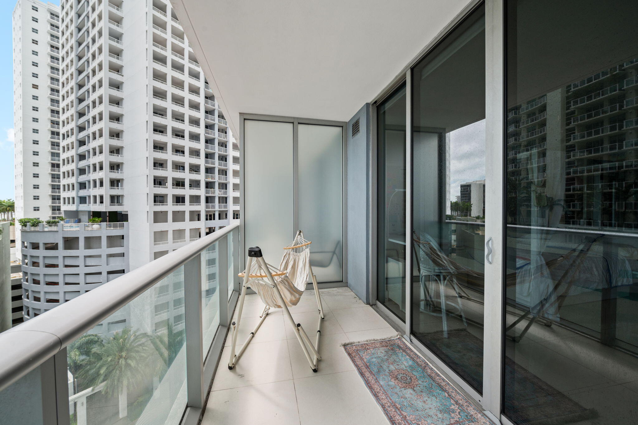 1300 Brickell Bay #1005, Miami FL 33131