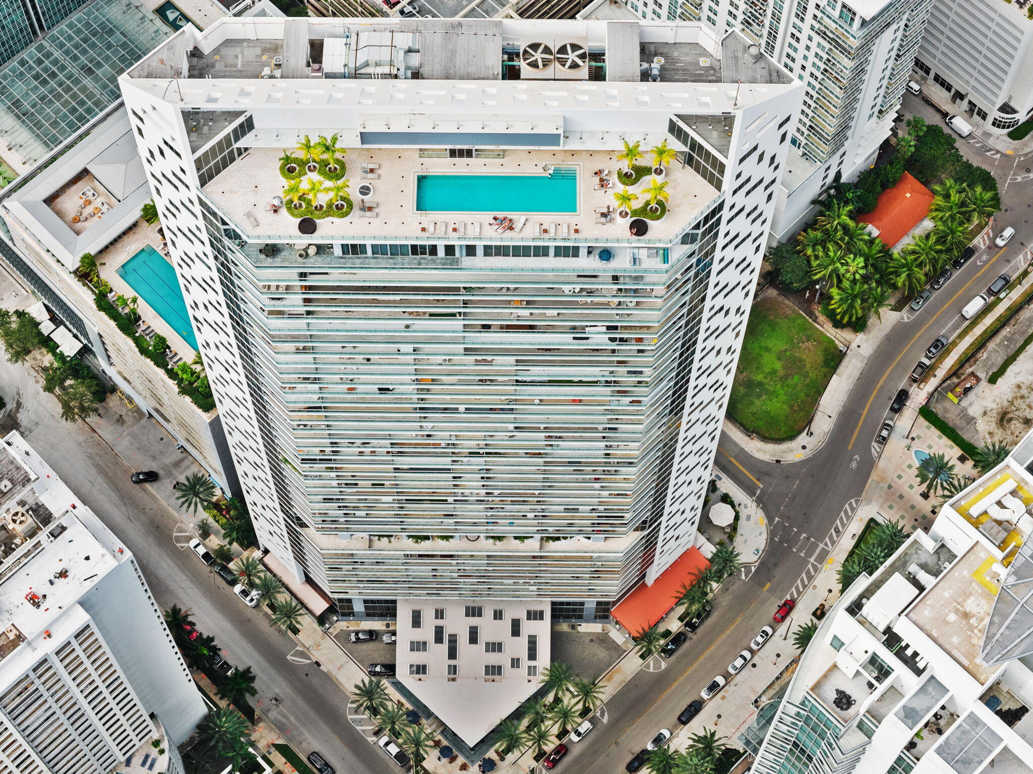 1300 Brickell Bay #1005, Miami FL 33131