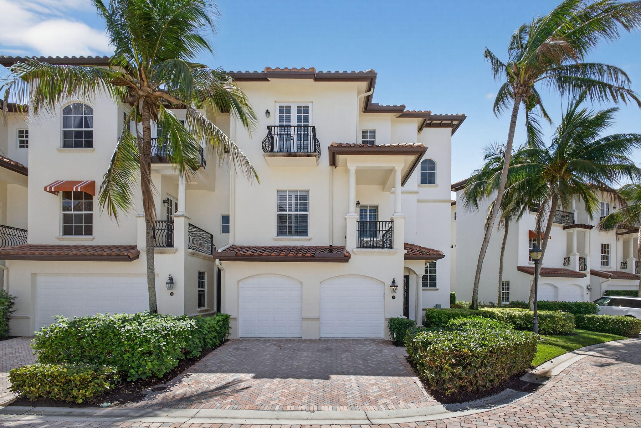 24 Marina Gardens, Palm Beach Gardens FL 33410