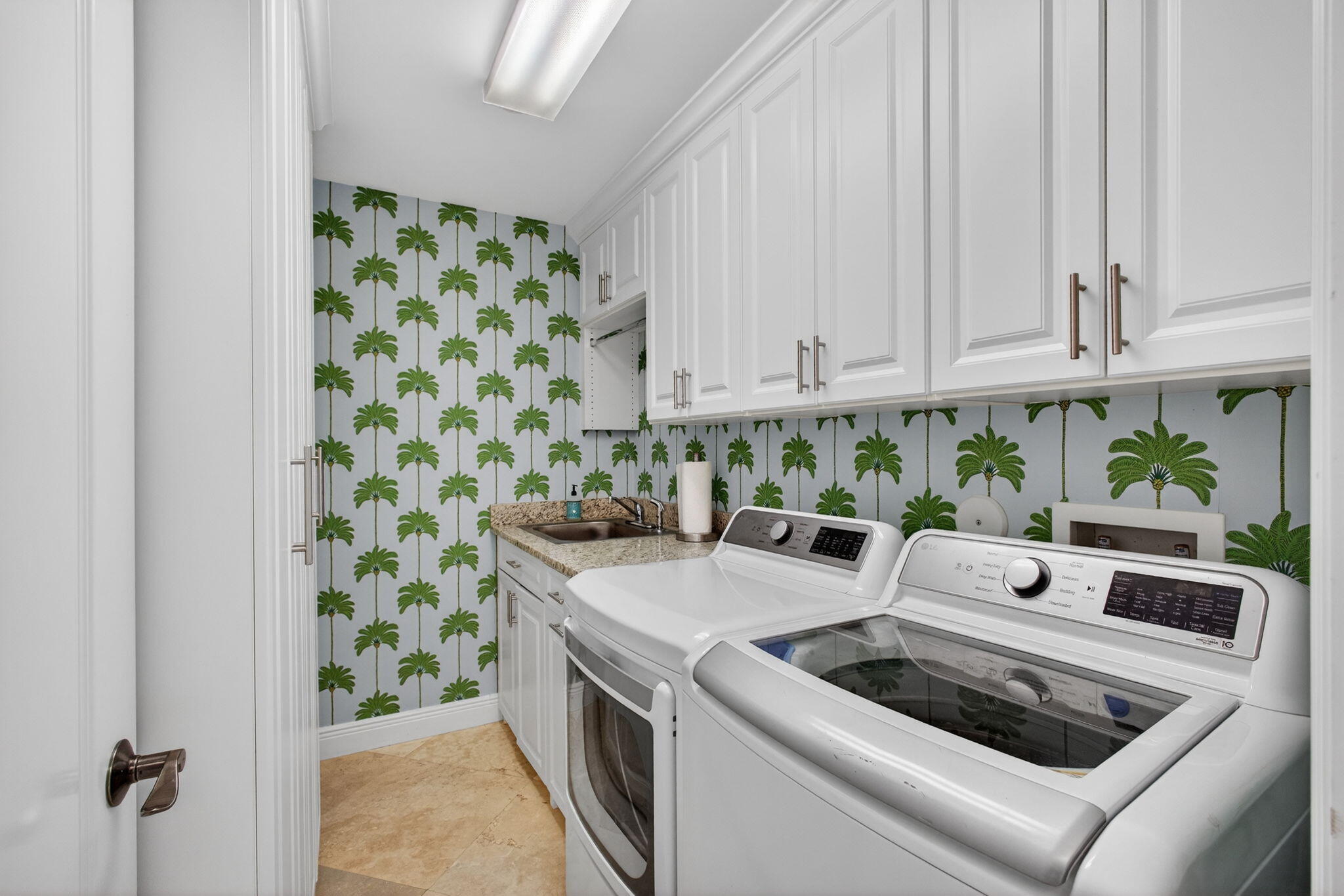 24 Marina Gardens, Palm Beach Gardens FL 33410