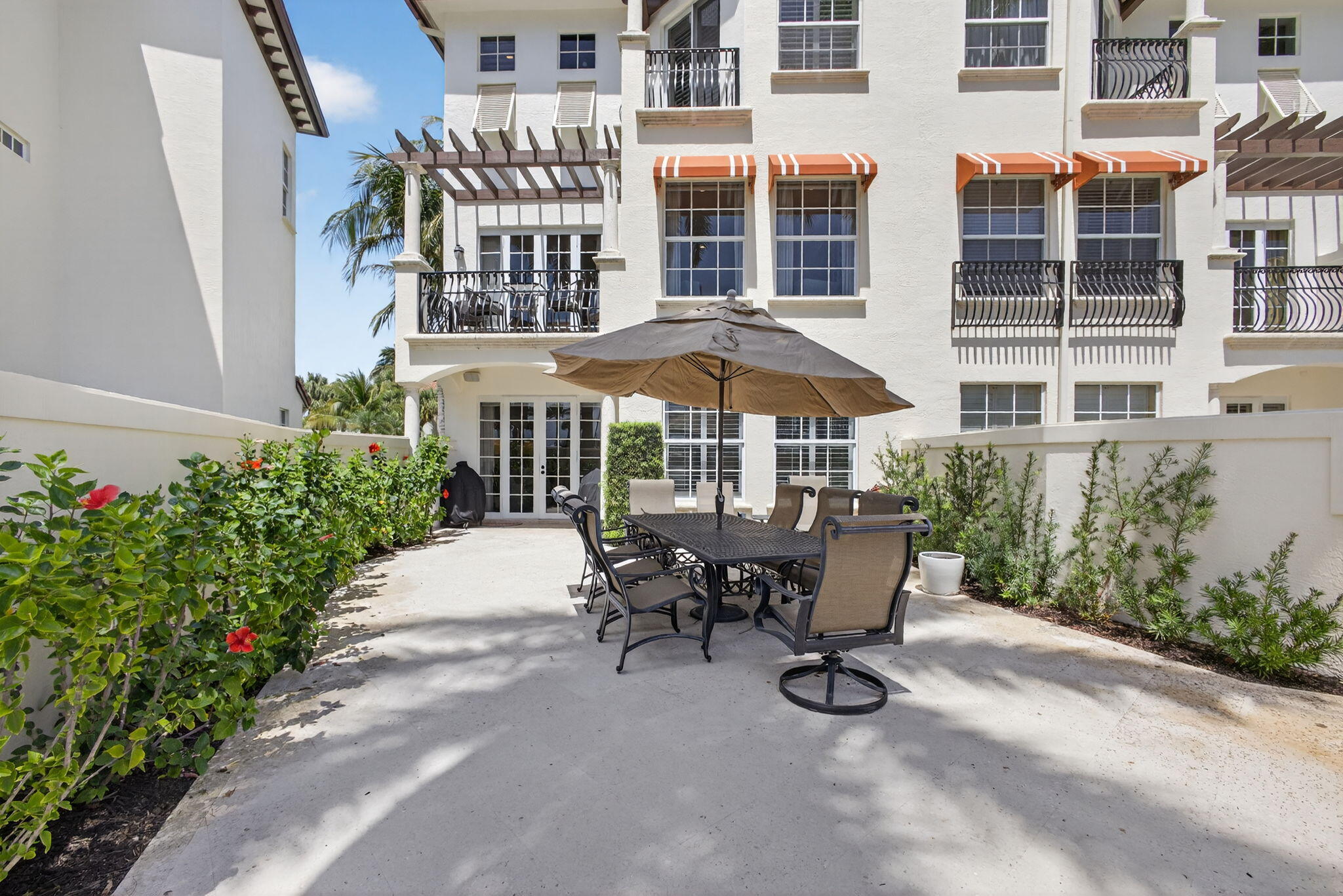 24 Marina Gardens, Palm Beach Gardens FL 33410