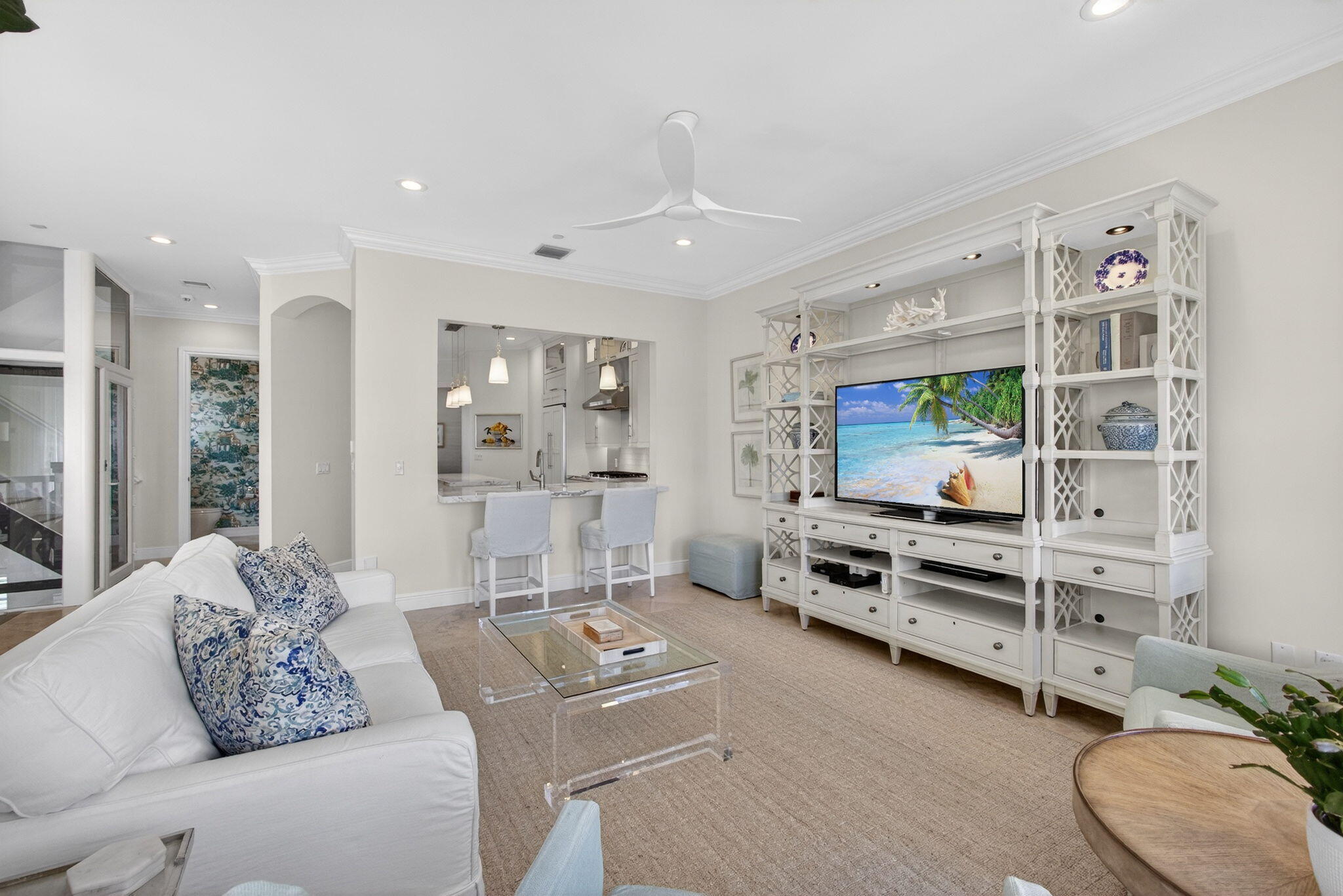 24 Marina Gardens, Palm Beach Gardens FL 33410