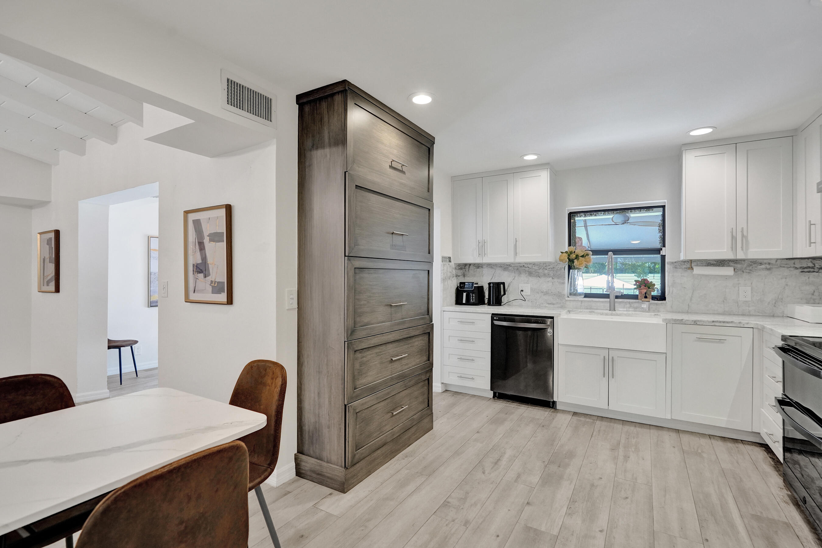 1606 SE 1st, Fort Lauderdale FL 33301