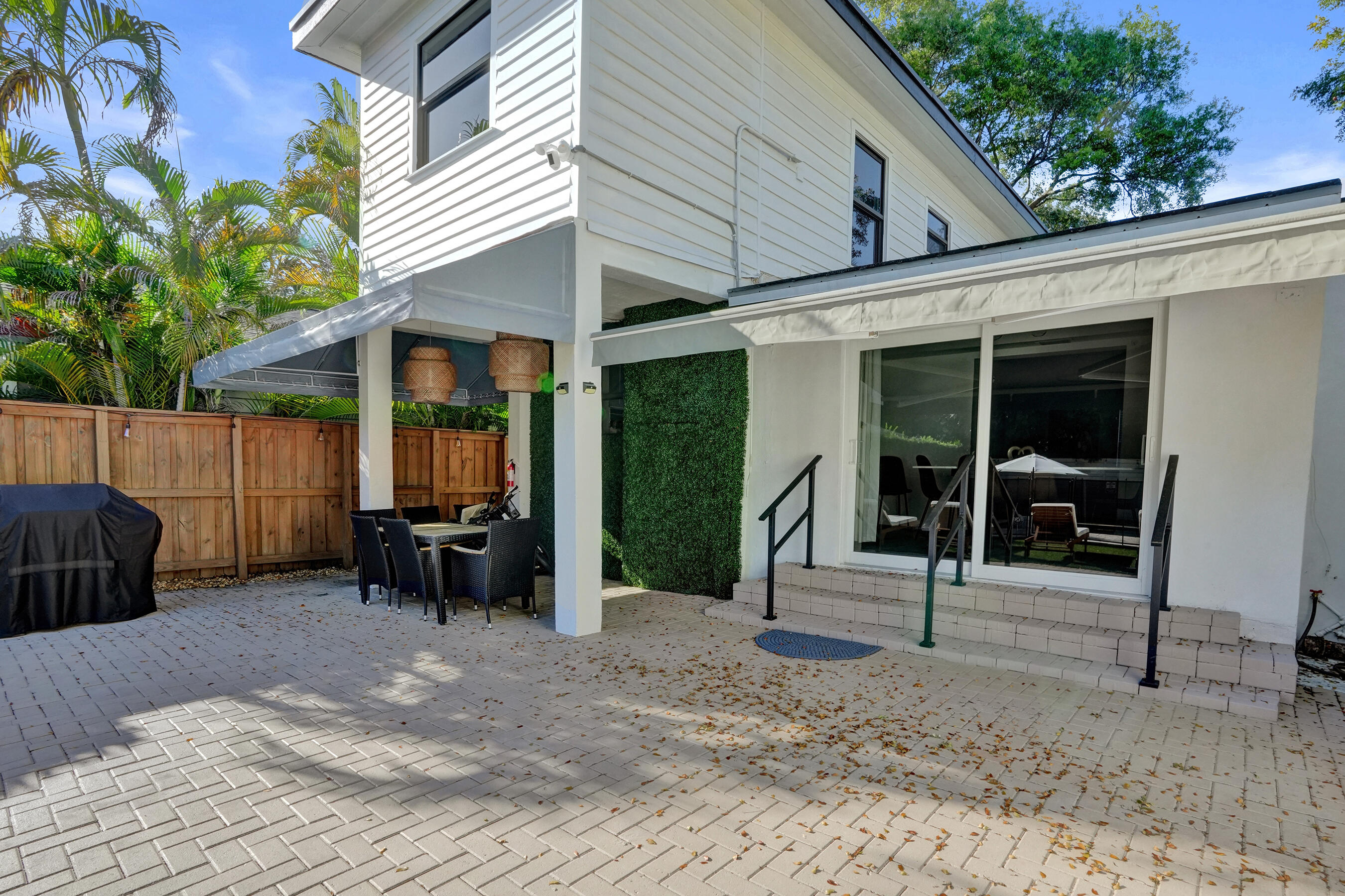 1606 SE 1st, Fort Lauderdale FL 33301