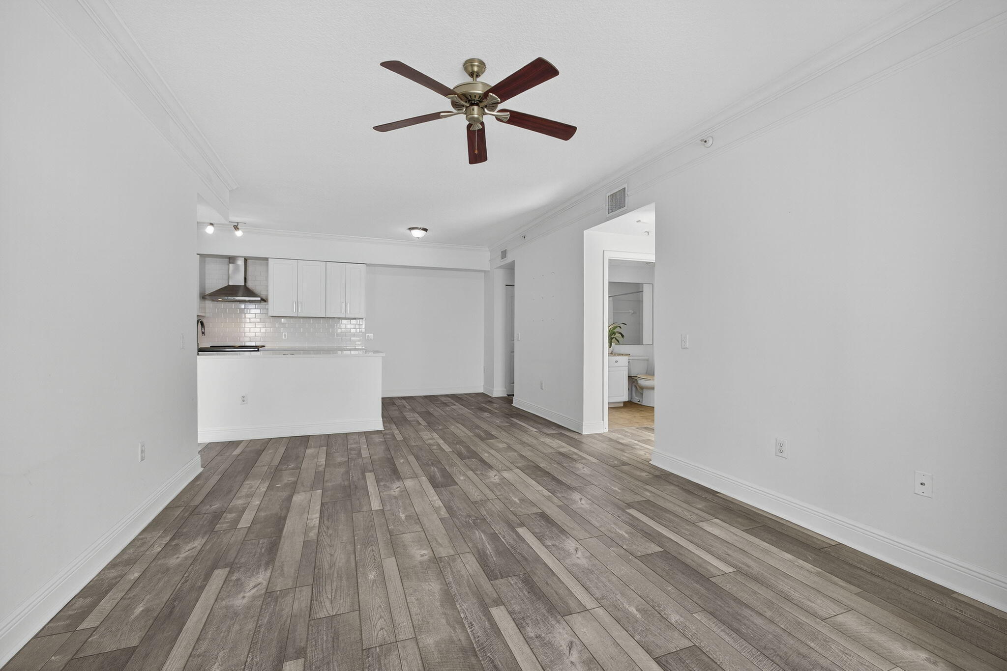 5301 Myrtlewood, Palm Beach Gardens FL 33418