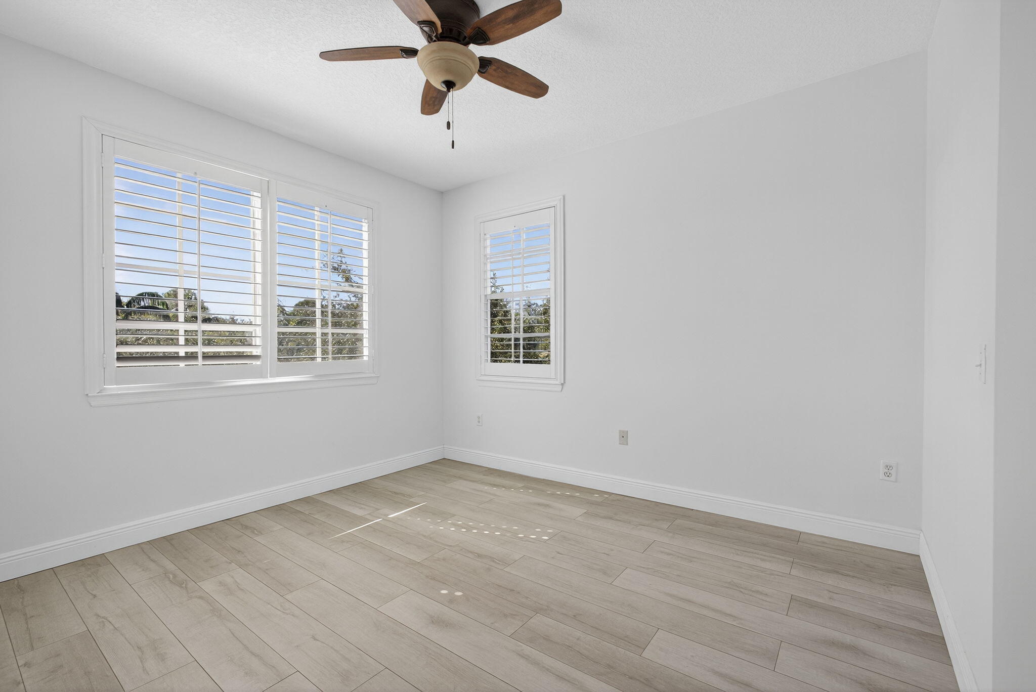 5301 Myrtlewood, Palm Beach Gardens FL 33418