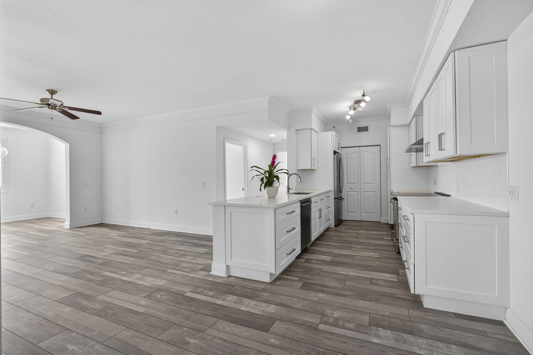 5301 Myrtlewood, Palm Beach Gardens FL 33418