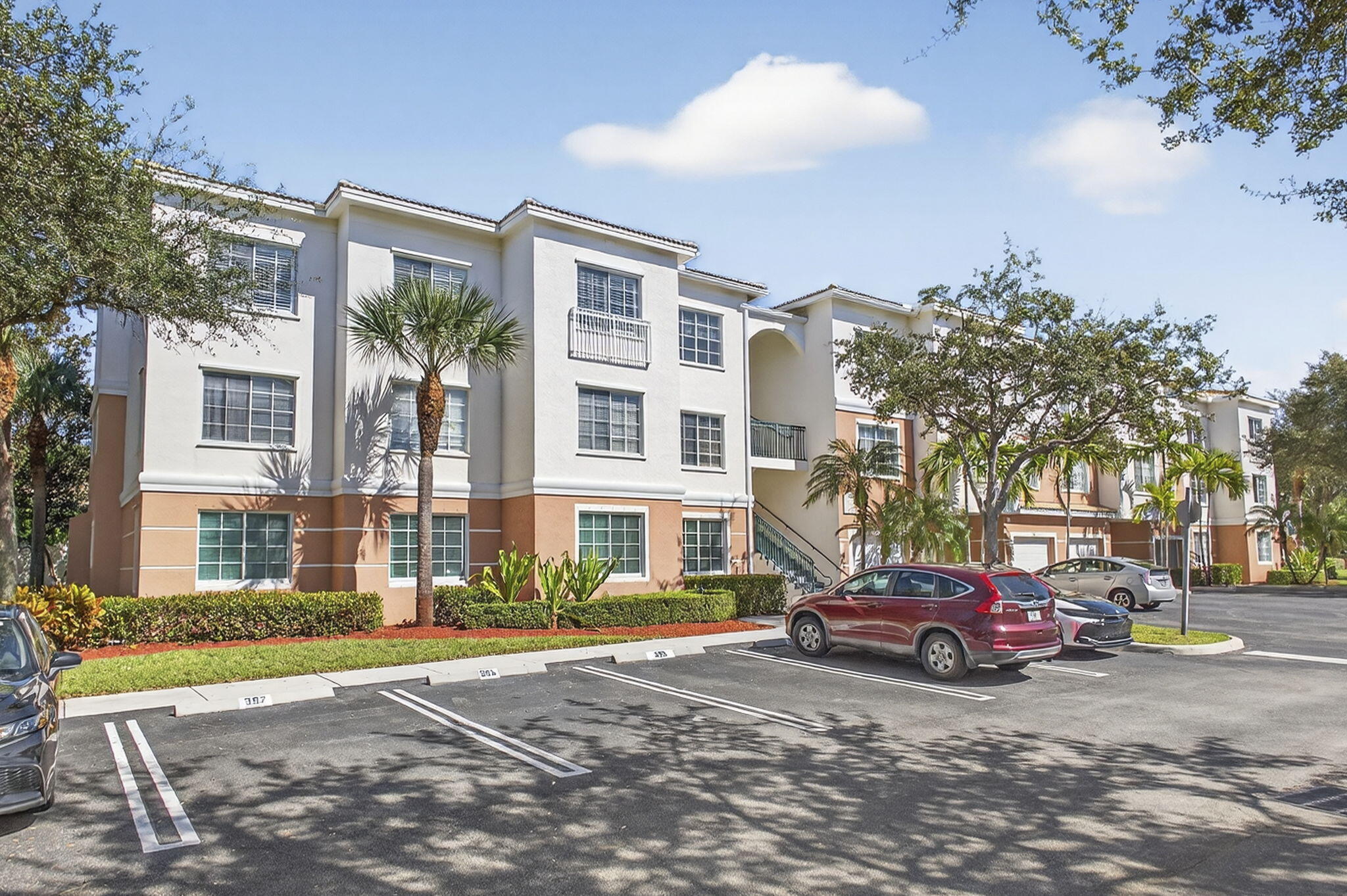 5301 Myrtlewood, Palm Beach Gardens FL 33418