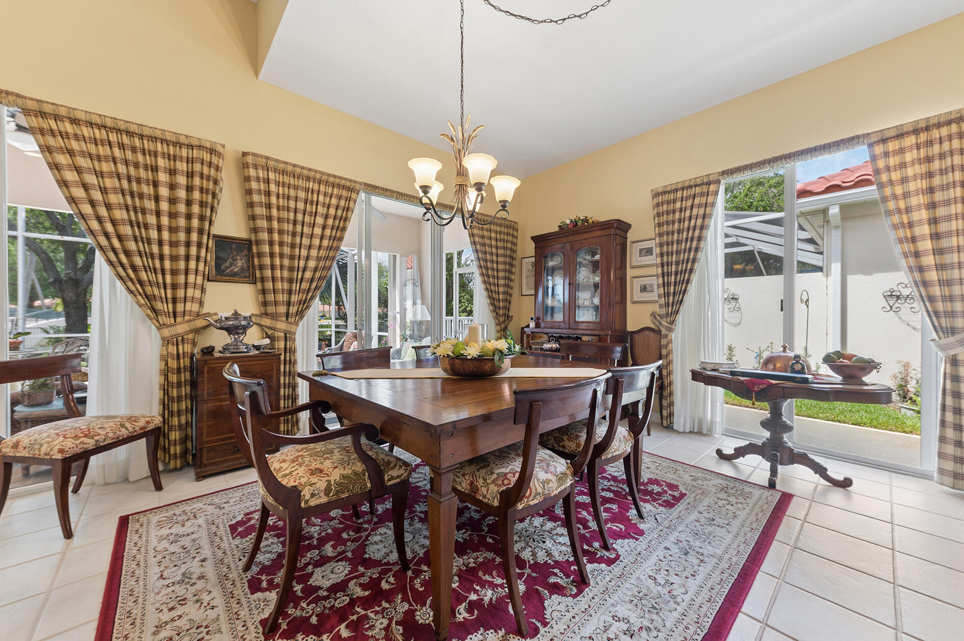 2525 Kittbuck, West Palm Beach FL 33411