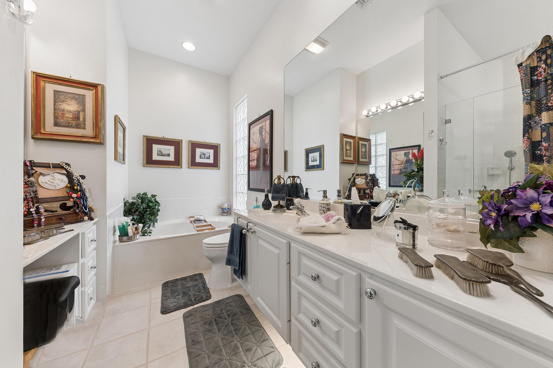2525 Kittbuck, West Palm Beach FL 33411