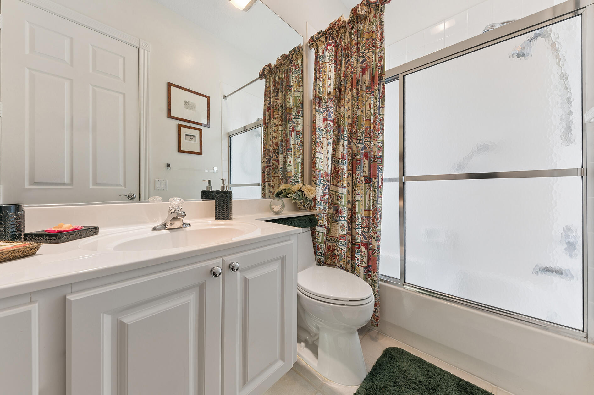 2525 Kittbuck, West Palm Beach FL 33411