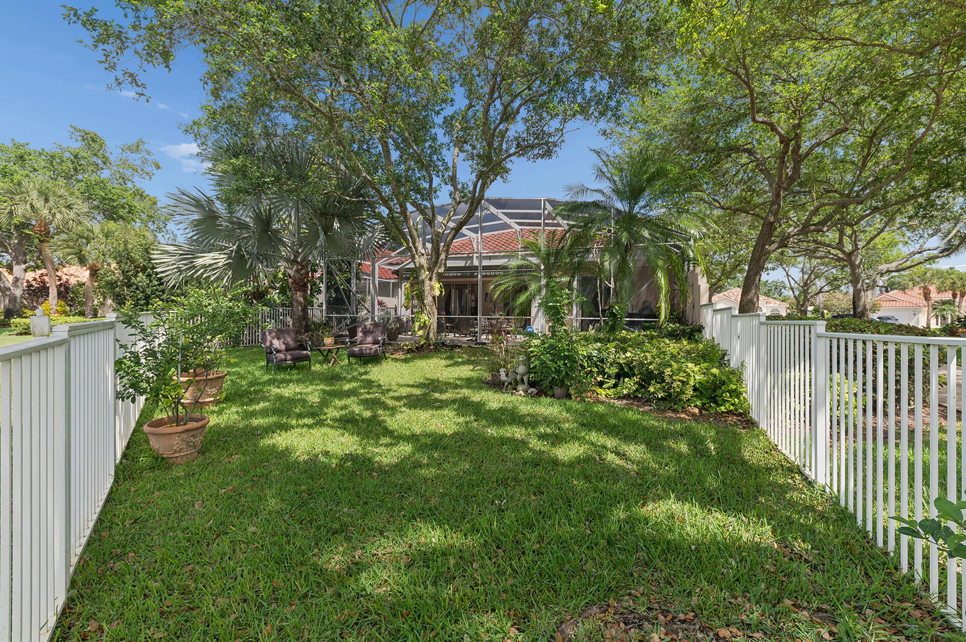 2525 Kittbuck, West Palm Beach FL 33411