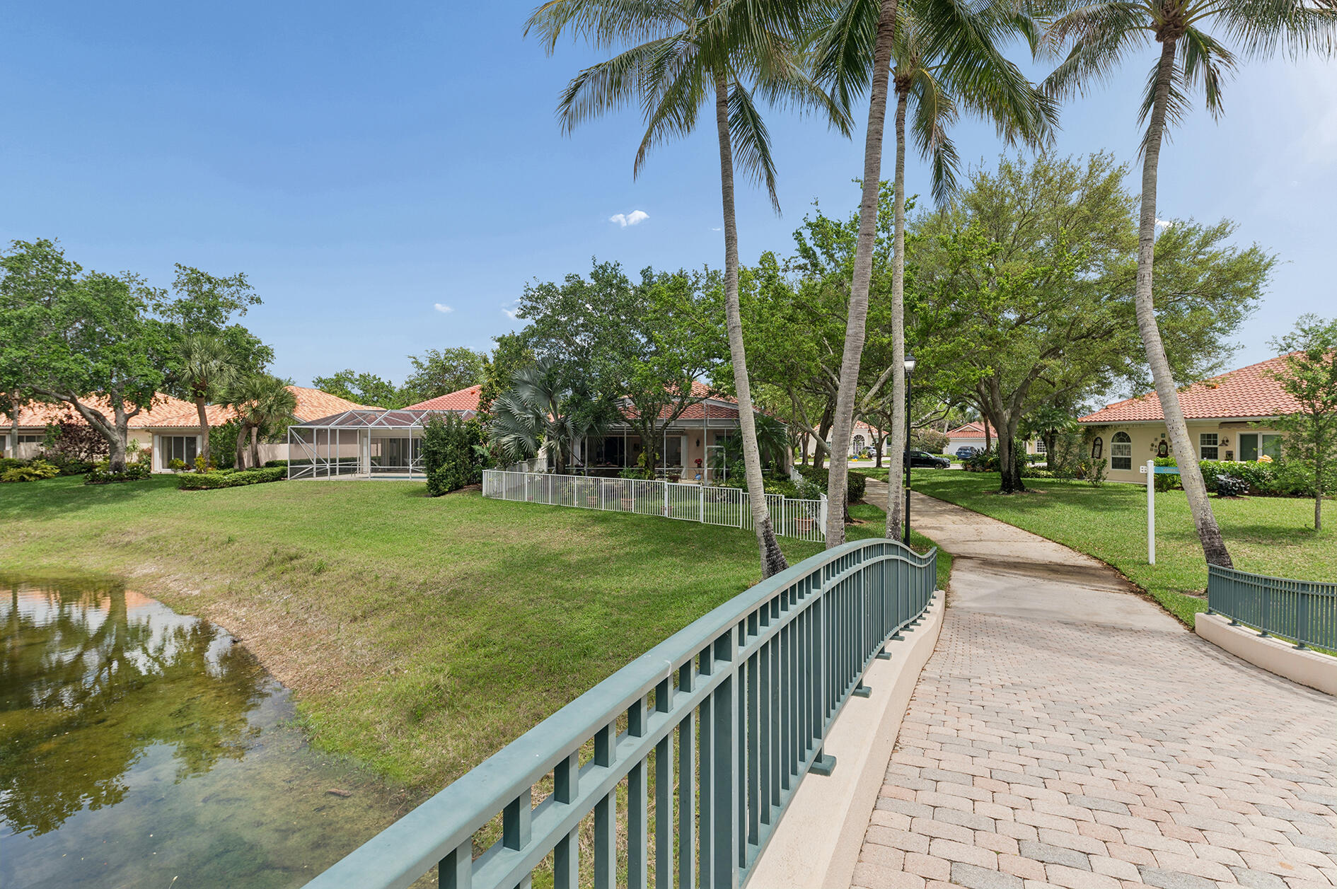 2525 Kittbuck, West Palm Beach FL 33411