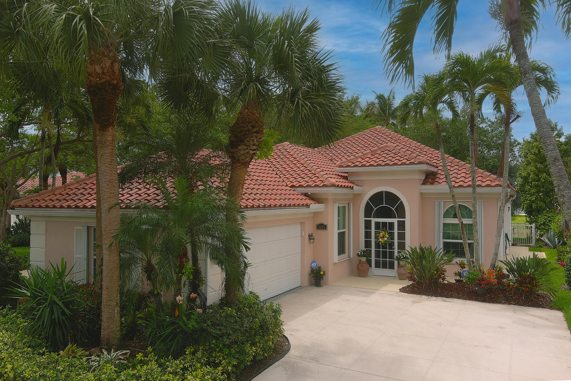 2525 Kittbuck, West Palm Beach FL 33411
